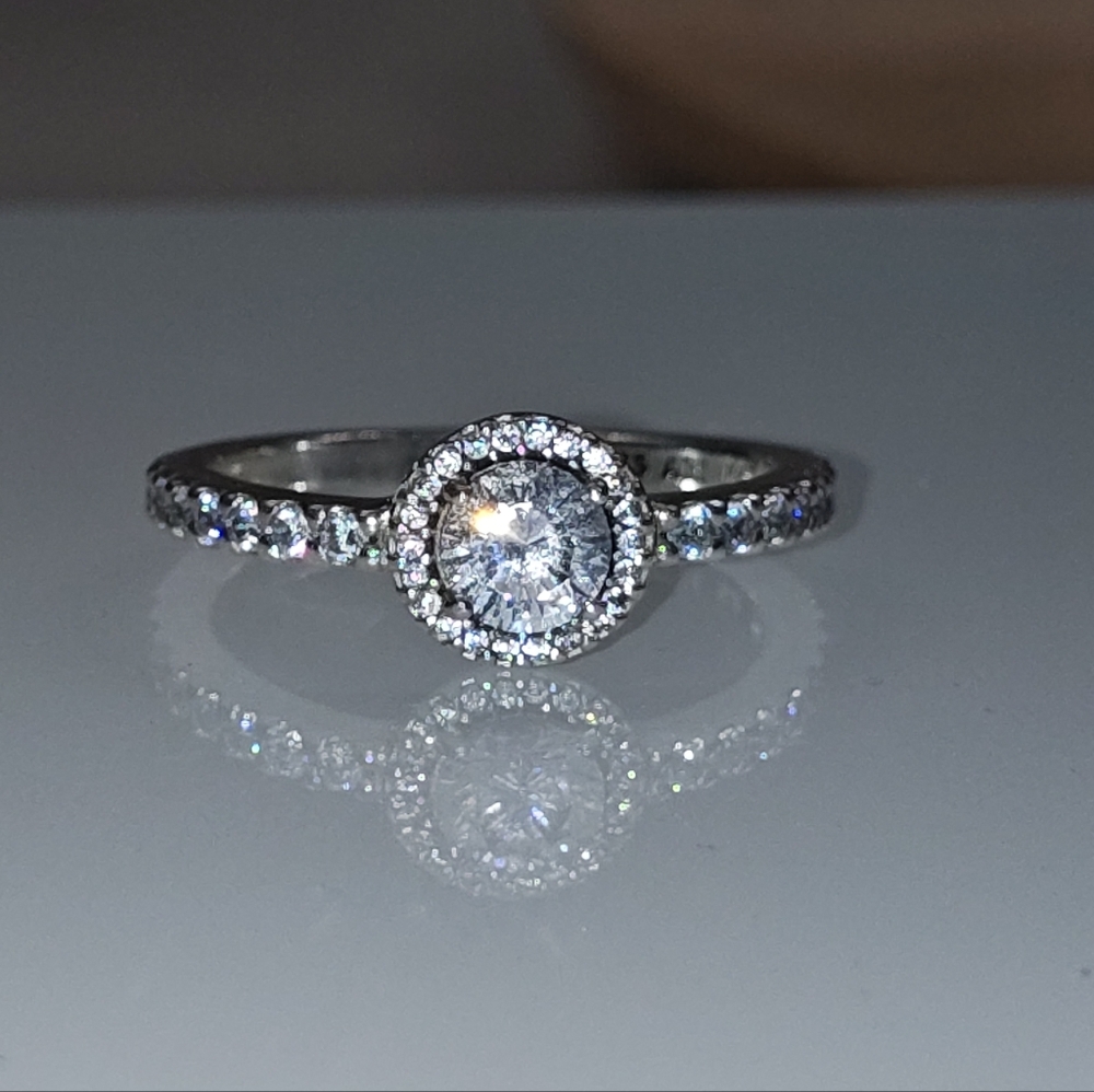 Pandora Round Ring - Picture 2 of 7